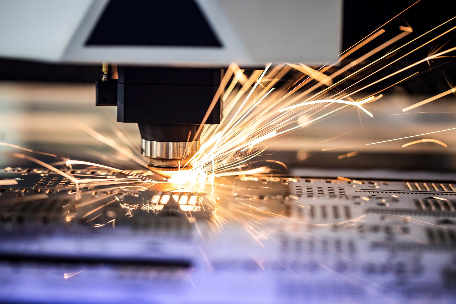 Fiber Laser Cutting vs Other Cutting Methods